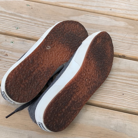 Gray superga sneakers excellent condition - Picture 3 of 5